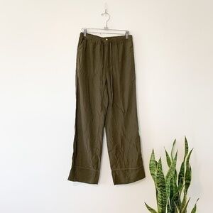 Grade & Gather Green Stretch Pull On Pants sz S
